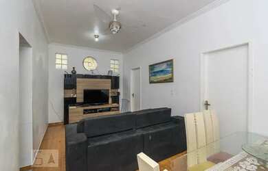 Imagem: A casa possui 2 Dormitórios, 2 Banheiros, 130m² de Área e