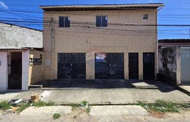 Imagem: A casa possui 5 Dormitórios, 5 Banheiros, 3 Vagas na garagem