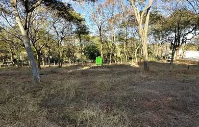 Imagem: O terreno possui 1.610m² de Área e está localizado em Condados