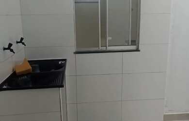 Imagem 2: VENDO APARTAMENTO NA RUA SENADOR QUINTINO