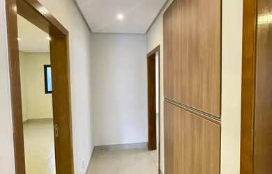 Imagem 15: Casa tTérrea no Bairro Ibituruna com Piscina- Montes Claros - MG