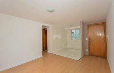 Imagem: O apartamento possui 3 Dormitórios, 1 Banheiro, 1 Vaga na garagem