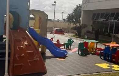 Imagem 2: Alugo alto dos franceses. Piscina, Ar-condicionado, 55m² de Áreae1 Vaga...