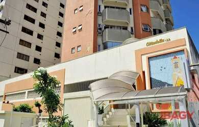 Imagem: O apartamento possui 1 Dormitório, 1 Banheiro, 32m² de Área