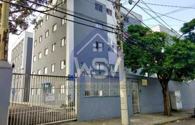 Imagem: O apartamento possui 3 Dormitórios, 1 Banheiro, 1 Vaga na garagem