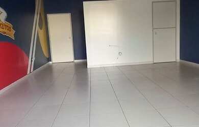 Imagem: Sala comercial na Av. Do Vila Flora
