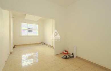 Imagem: O depósito possui 20m² de Área e está localizado em Botafogo