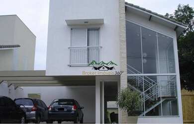 Imagem: A casa em condomínio possui 3 Dormitórios, 4 Banheiros, 4