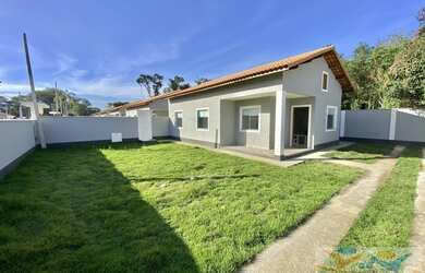 Imagem: A casa em condomínio possui 2 Dormitórios, 1 Banheiro, 4 Vagas