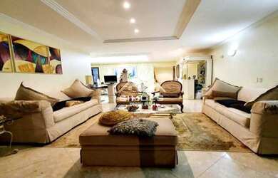 Imagem 5: Prédio Imponente. Piscina, Churrasqueira, Imóvel mobiliadoeAr-condicionado