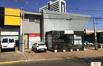 Imagem: O depósito possui 3 Vagas na garagem, 570m² de Área e está