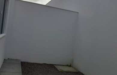 Imagem: A casa possui 2 Dormitórios, 1 Banheiro, 1 Vaga na garagem