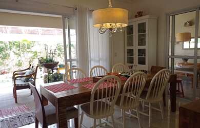 Imagem 10: Linda casa de 201 m2 no Residencial Sunville Arujá com piscina aquecida