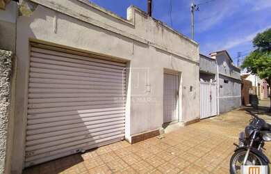 Imagem: O depósito possui 1 Vaga na garagem, 190m² de Área e está