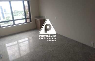 Imagem: O depósito possui 35m² de Área e está localizado em Barra