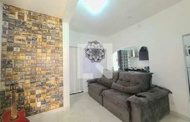 Imagem: A casa possui 2 Dormitórios, 2 Banheiros, 90m² de Área e