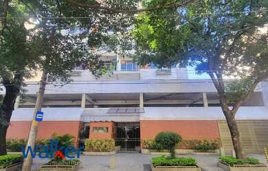 Imagem: O apartamento possui 3 Dormitórios, 3 Banheiros, 2 Vagas na