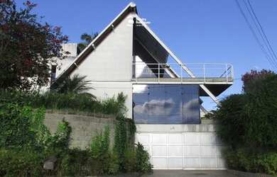 Imagem: A casa em condomínio possui 3 Dormitórios, 3 Banheiros, 2