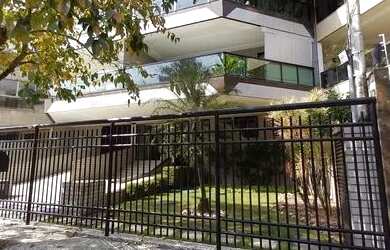 Imagem: O apartamento na cobertura possui 4 Dormitórios, 5 Banheiros