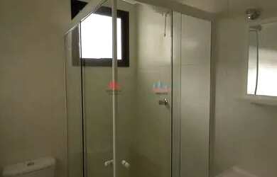 Imagem: O apartamento possui 1 Dormitório, 1 Banheiro, 1 Vaga na garagem