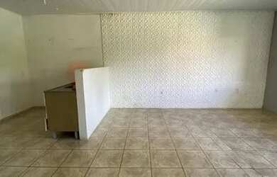 Imagem: A casa possui 2 Dormitórios, 1 Banheiro e 68m² de Área e