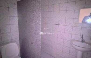 Imagem: A casa possui 3 Dormitórios, 1 Banheiro e 150m² de Área e