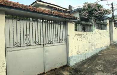Imagem 2: CASA FRENTE DE RUA VP. 92m² de Área, 2 Vagas na garageme3 Dormitórios