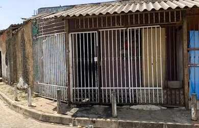 Imagem 4: URGENTE ATENÇÃO INVESTIDOR Lote com três casas Esquinão 187m² Escriturado...