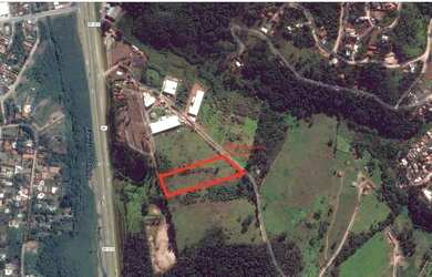 Imagem: O terreno possui 11.936m² de Área e está localizado em Itapetinga