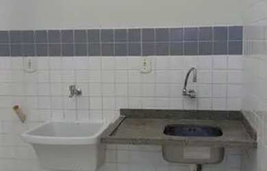 Imagem: O apartamento possui 2 Dormitórios, 2 Banheiros e 1 Vaga na