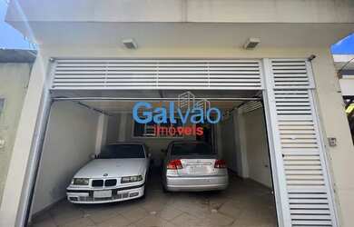 Imagem: A casa possui 5 Dormitórios, 5 Banheiros, 2 Vagas na garagem