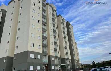 Imagem: O apartamento possui 2 Dormitórios, 2 Banheiros, 2 Vagas na