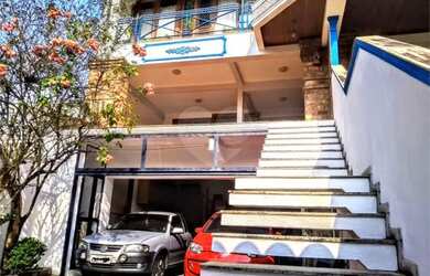 Imagem: A casa em condomínio possui 2 Dormitórios, 2 Banheiros, 4