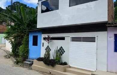 Imagem: A casa possui 1 Dormitório, 1 Banheiro, 60m² de Área e está