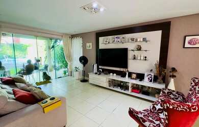 Imagem 8: Imóvel para venda possui 250 metros quadrados com 3 quartos em Novo Aleixo...