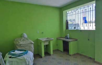 Imagem 9: Linda casa com estrutra para Construção na Compensa prox de tudo