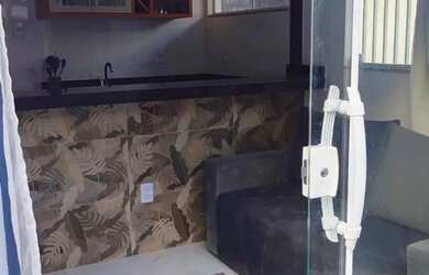 Imagem: A pousada chalé possui 2 Dormitórios, Acomodam 4 pessoas e