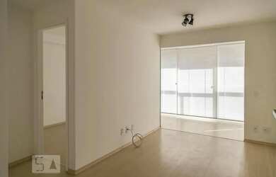 Imagem: O apartamento possui 1 Dormitório, 1 Banheiro, 1 Vaga na garagem