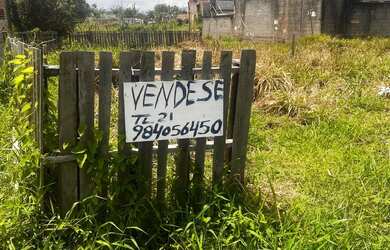 Imagem: O terreno possui 128m² de Área e está localizado em Santa