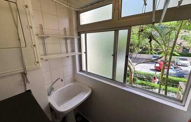 Imagem 7: Apartamento reformado com 2 dormitórios. Condomínio fechado. Região de Interlagos, São Pau