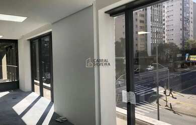 Imagem 5: Sala Comercial para Venda por R$ 1.850.000 ou aluguel por R$ 8.500/mês...