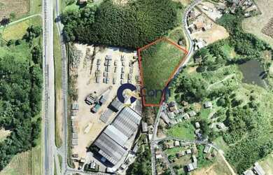 Imagem: O terreno possui 11.009m² de Área e está localizado em Mandirituba