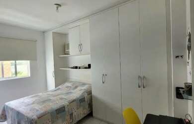 Imagem: O apartamento possui 2 Dormitórios, 2 Banheiros, 1 Vaga na