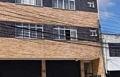 Imagem: O depósito possui 250m² de Área e está localizado em Fátima