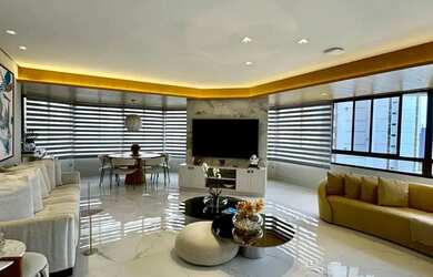 Imagem: O apartamento à venda possui 4 Dormitórios, 5 Banheiros, 4