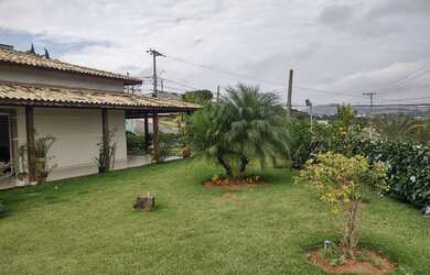 Imagem 4: Casa de condomínio térrea para venda possui 420 m² em Atibaia SP