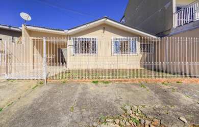 Imagem 2: Casa no Oswaldo Cruz I. 200m² de Área, 5 Vagas na garageme3 Dormitórios