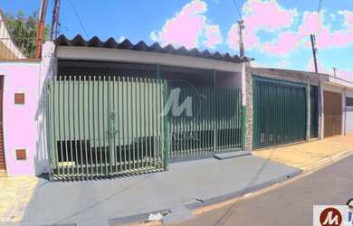 Imagem: A casa possui 2 Dormitórios, 1 Banheiro, 2 Vagas na garagem