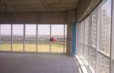 Imagem: O depósito possui 5 Vagas na garagem, 360m² de Área e está