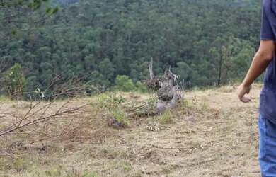 Imagem: O terreno possui 600m² de Área e está localizado em Centro